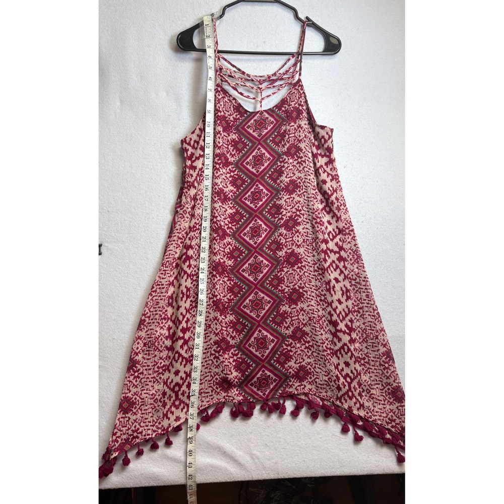 Maurices Women Burgundy Geometric Tribal Print Tassel Handkerchief dress M - Picture 10 of 11